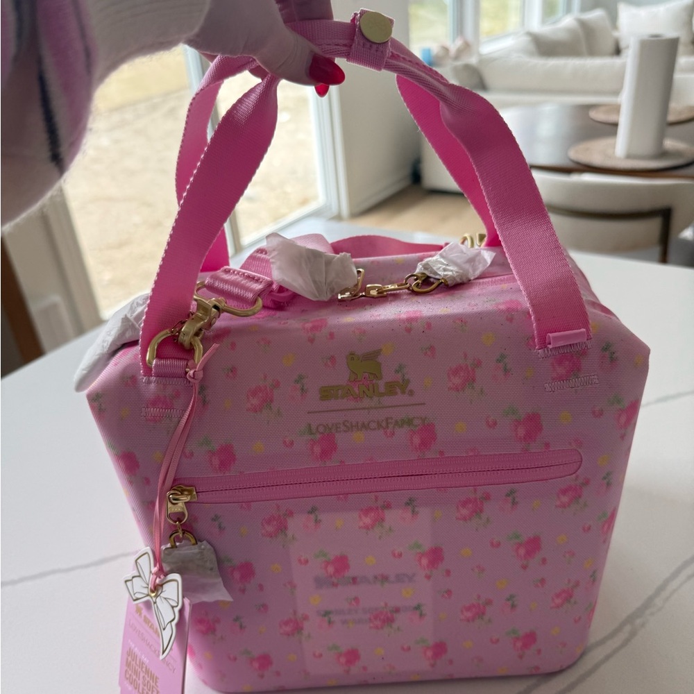 NEW w/ tags: Stanley x LoveShackFancy Lunchbox